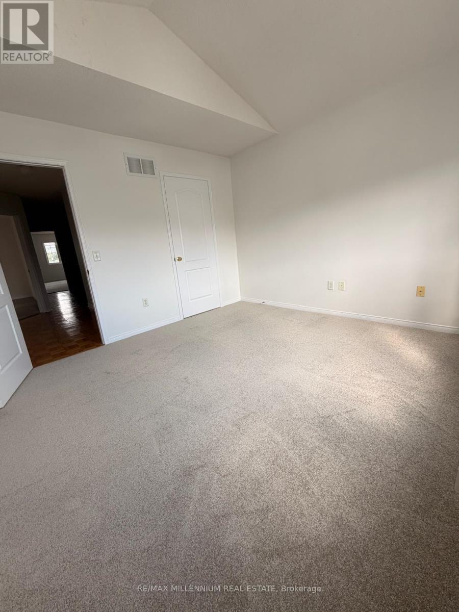 4 Flower Trail, Brampton, Ontario  L6P 1P1 - Photo 10 - W13715946