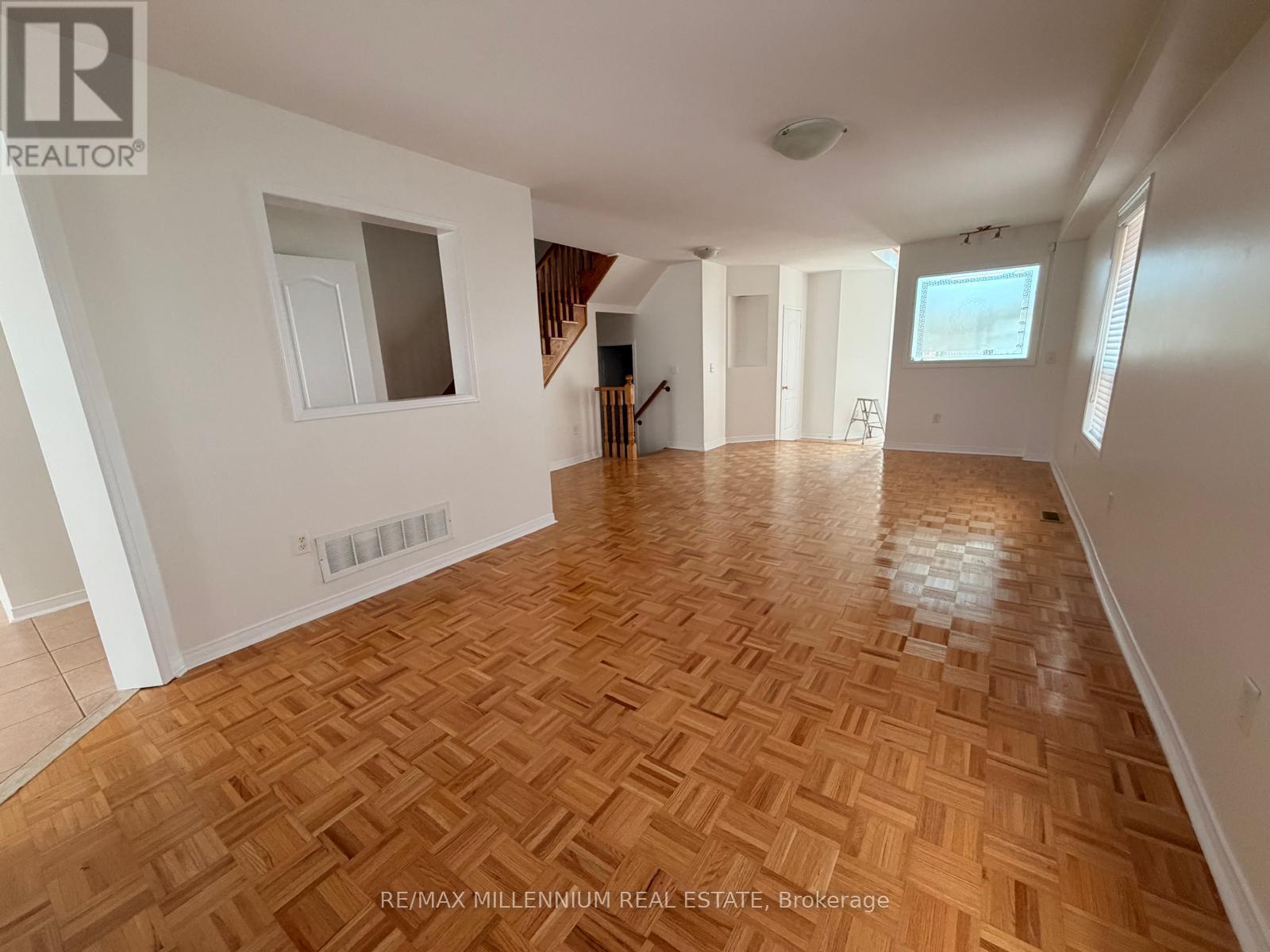 4 Flower Trail, Brampton, Ontario  L6P 1P1 - Photo 14 - W13715946