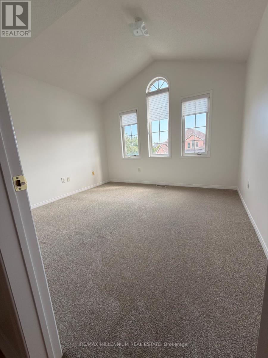 4 Flower Trail, Brampton, Ontario  L6P 1P1 - Photo 21 - W13715946