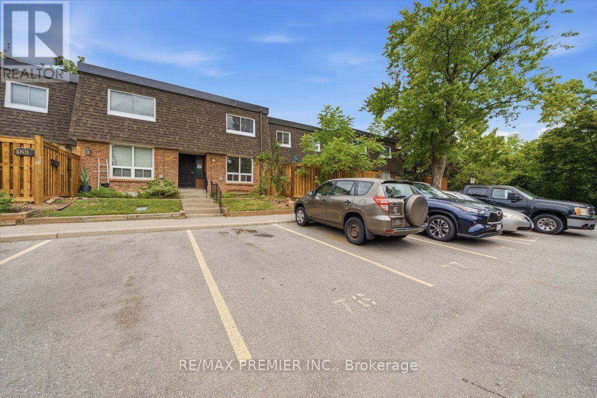 485 Timber Lane, Burlington, Ontario L7L 4B1 - Photo 2 - W13715952