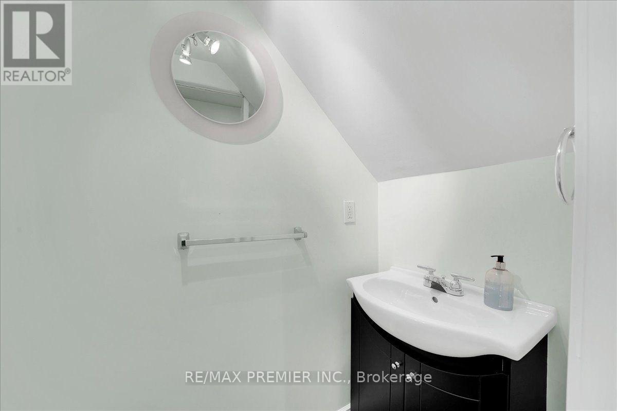 485 Timber Lane, Burlington, Ontario L7L 4B1 - Photo 27 - W13715952