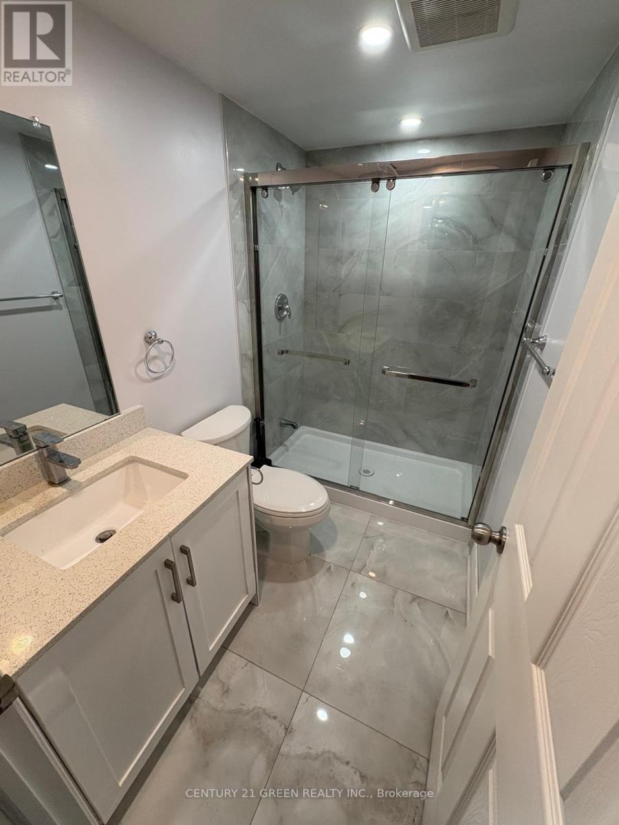 29 Calderstone Road, Brampton, Ontario  L6P 2L2 - Photo 4 - W13715980