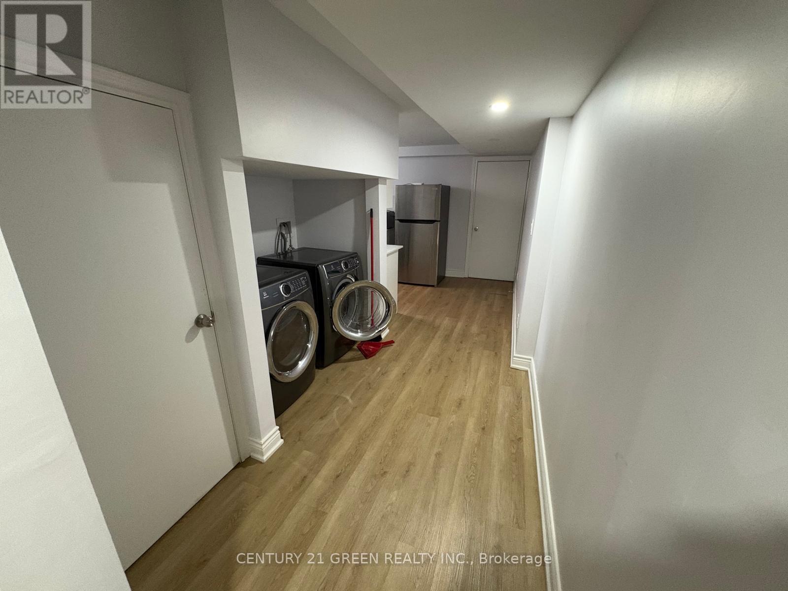 29 Calderstone Road, Brampton, Ontario  L6P 2L2 - Photo 9 - W13715980