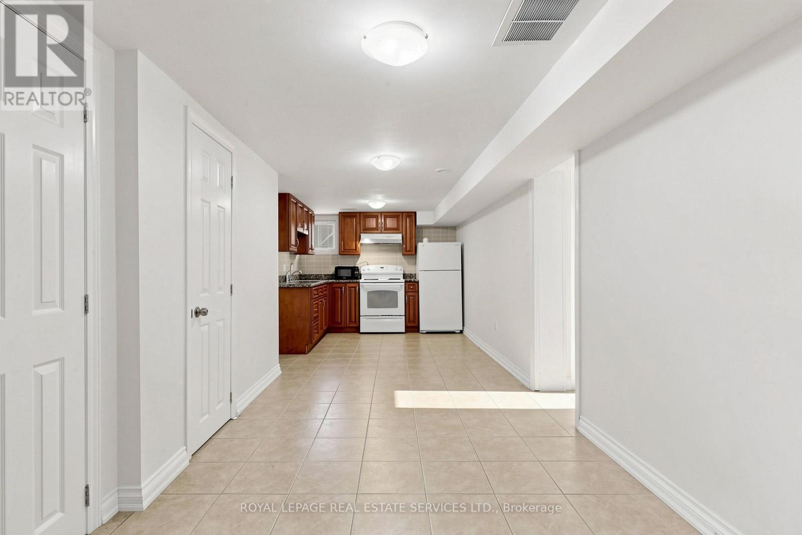 3009 O'hagan Drive, Mississauga, Ontario  L5C 2C4 - Photo 21 - W13716000