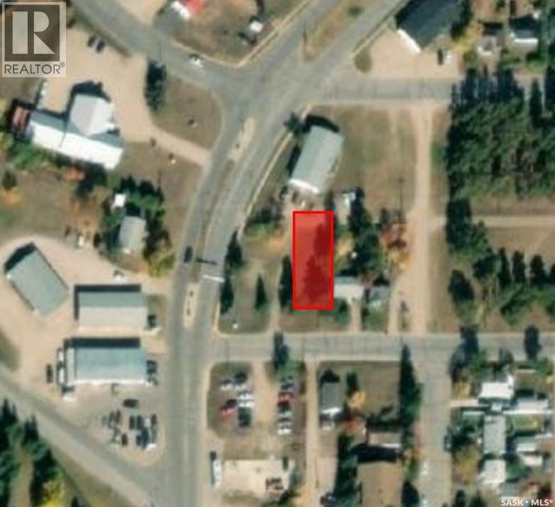 805 7th Avenue W, Nipawin, Saskatchewan  S0E 1E0 - Photo 2 - SK046749