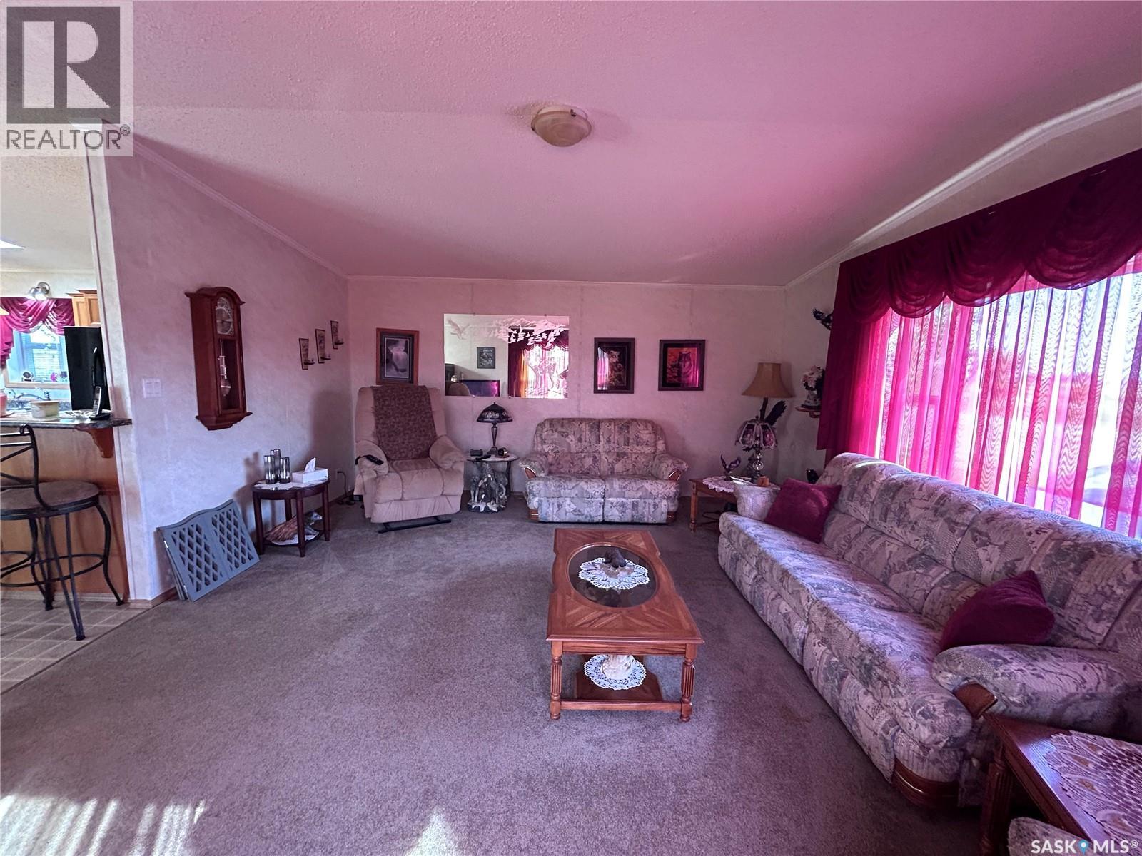 313 1st Street N, North Portal, Saskatchewan  S0C 1W0 - Photo 14 - SK046728