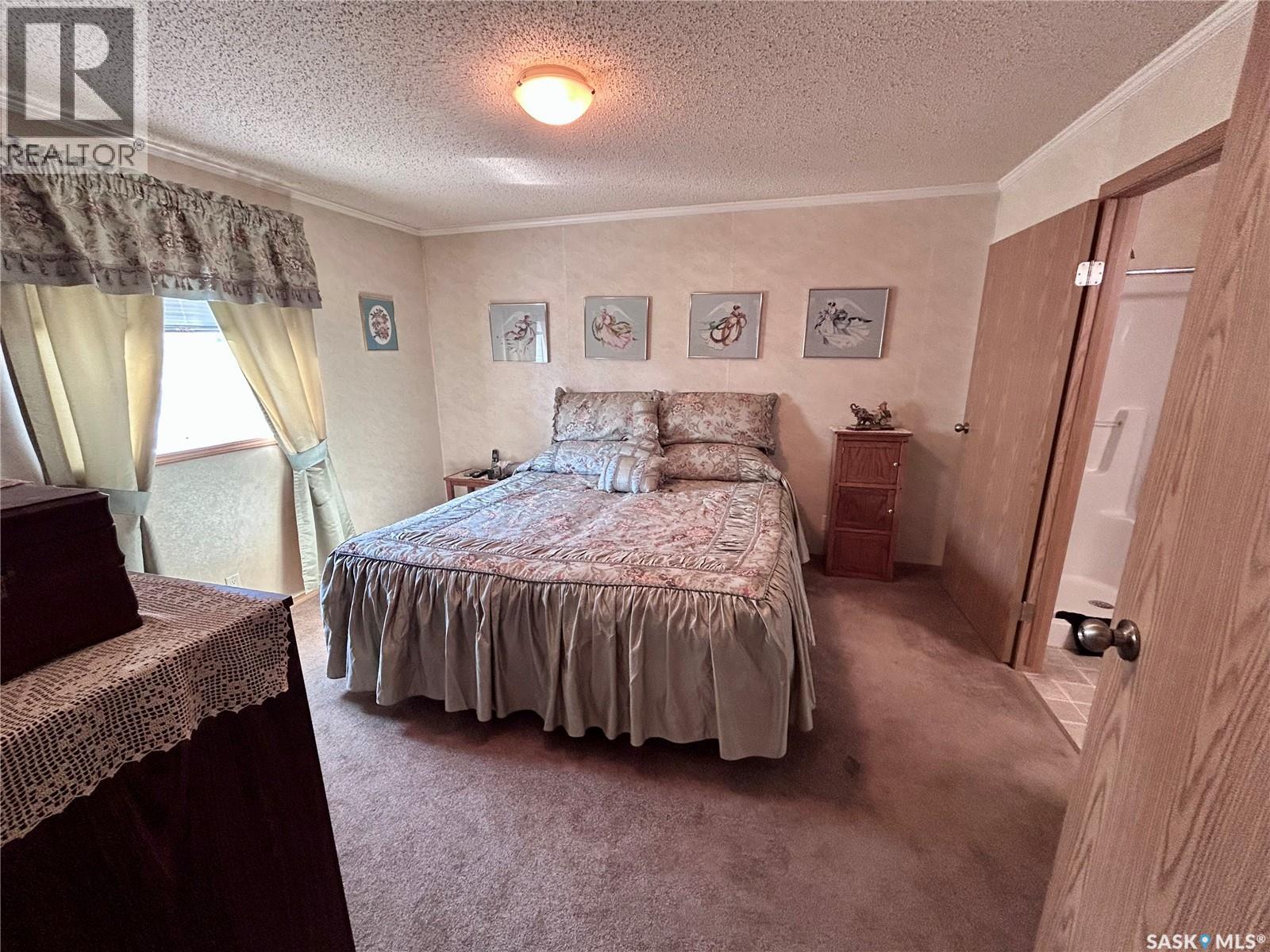 313 1st Street N, North Portal, Saskatchewan  S0C 1W0 - Photo 16 - SK046728