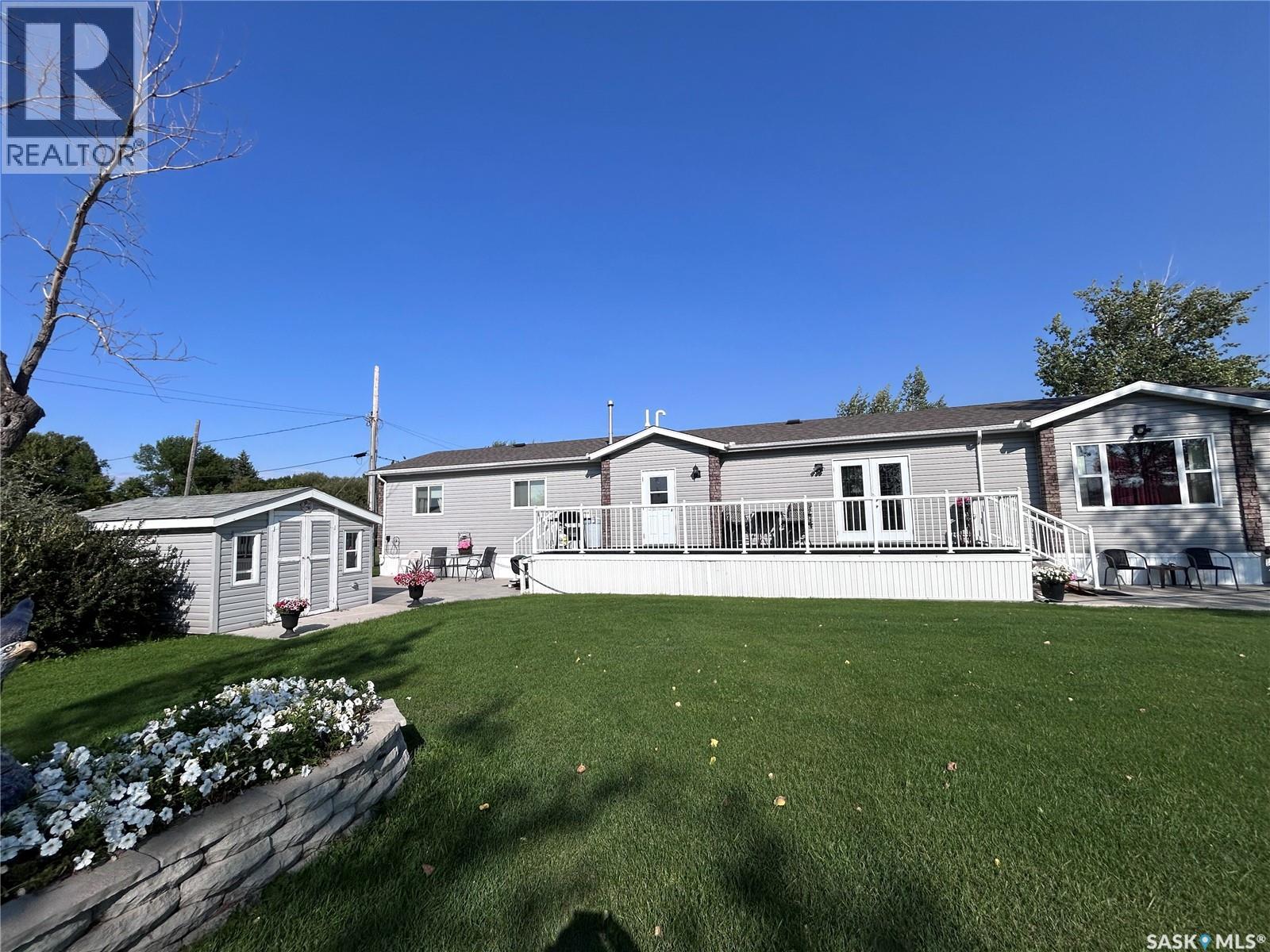313 1st Street N, North Portal, Saskatchewan  S0C 1W0 - Photo 29 - SK046728