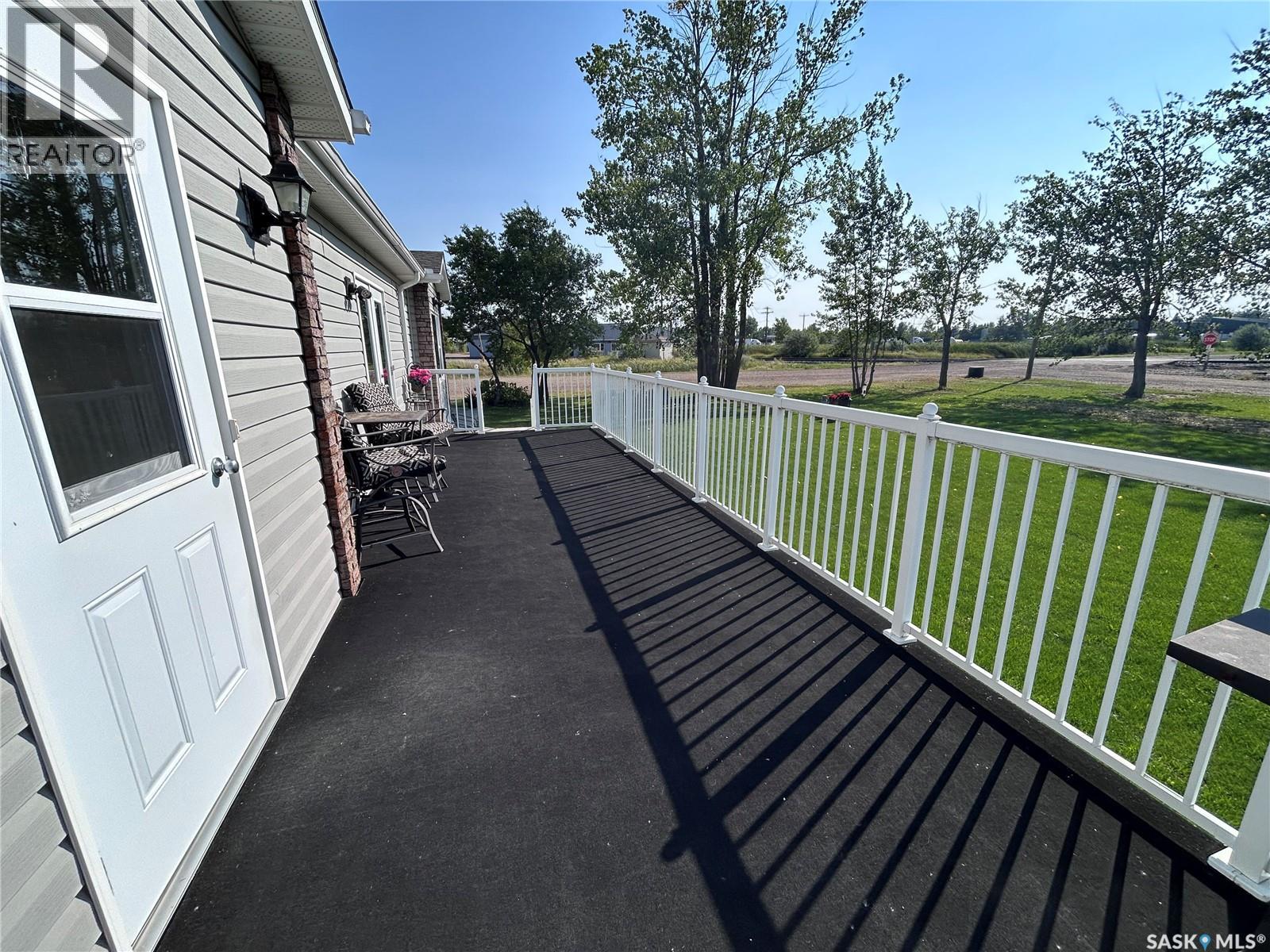 313 1st Street N, North Portal, Saskatchewan  S0C 1W0 - Photo 33 - SK046728