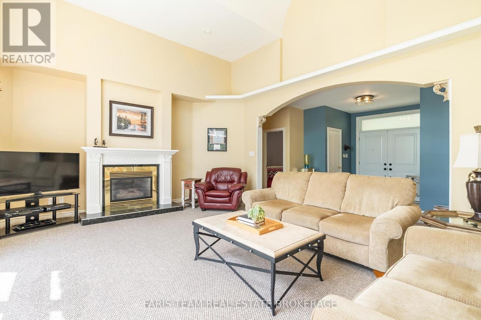 1037 Rockcastle Road, Gravenhurst, Ontario  P0E 1N0 - Photo 17 - X13715824
