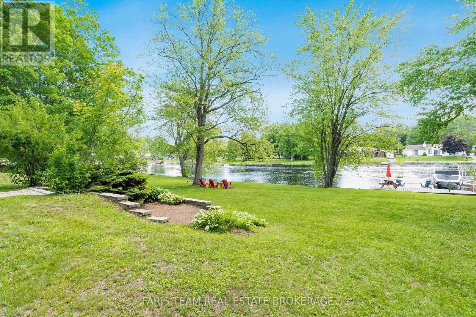 1037 Rockcastle Road, Gravenhurst, Ontario  P0E 1N0 - Photo 34 - X13715824