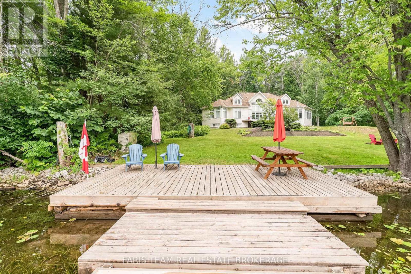 1037 Rockcastle Road, Gravenhurst, Ontario  P0E 1N0 - Photo 38 - X13715824