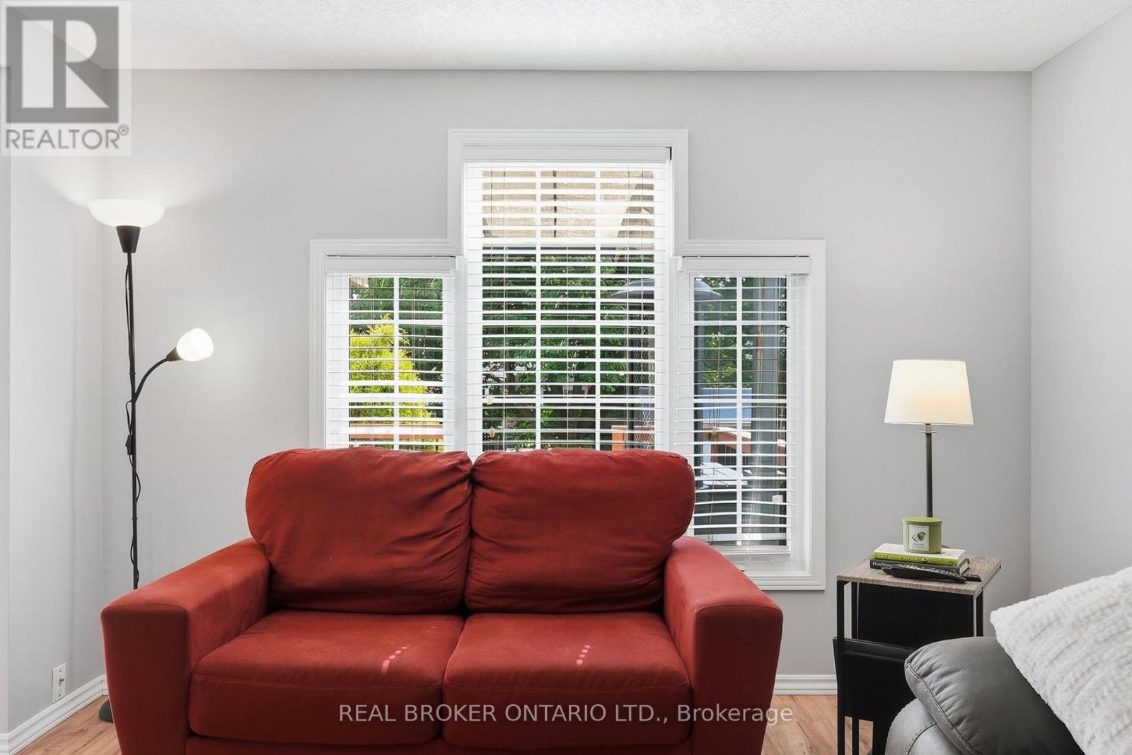 326 Rosette Drive, Waterloo, Ontario N2K 3W7 - Photo 11 - X13715828
