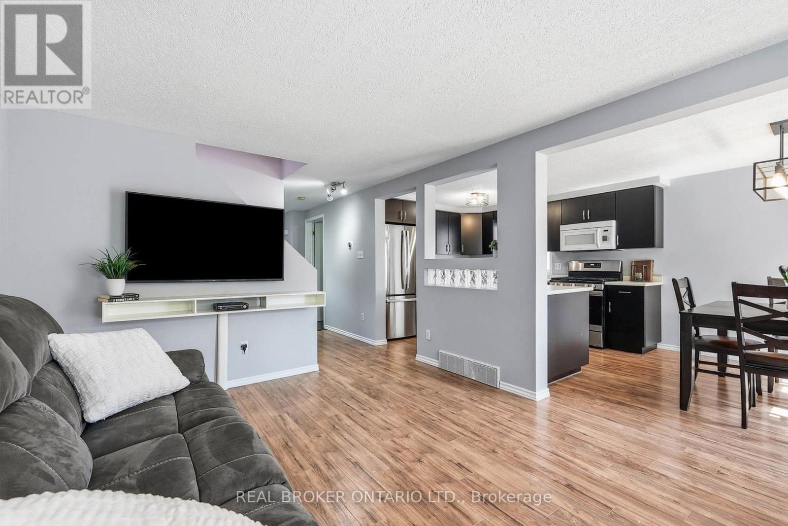 326 Rosette Drive, Waterloo, Ontario N2K 3W7 - Photo 13 - X13715828