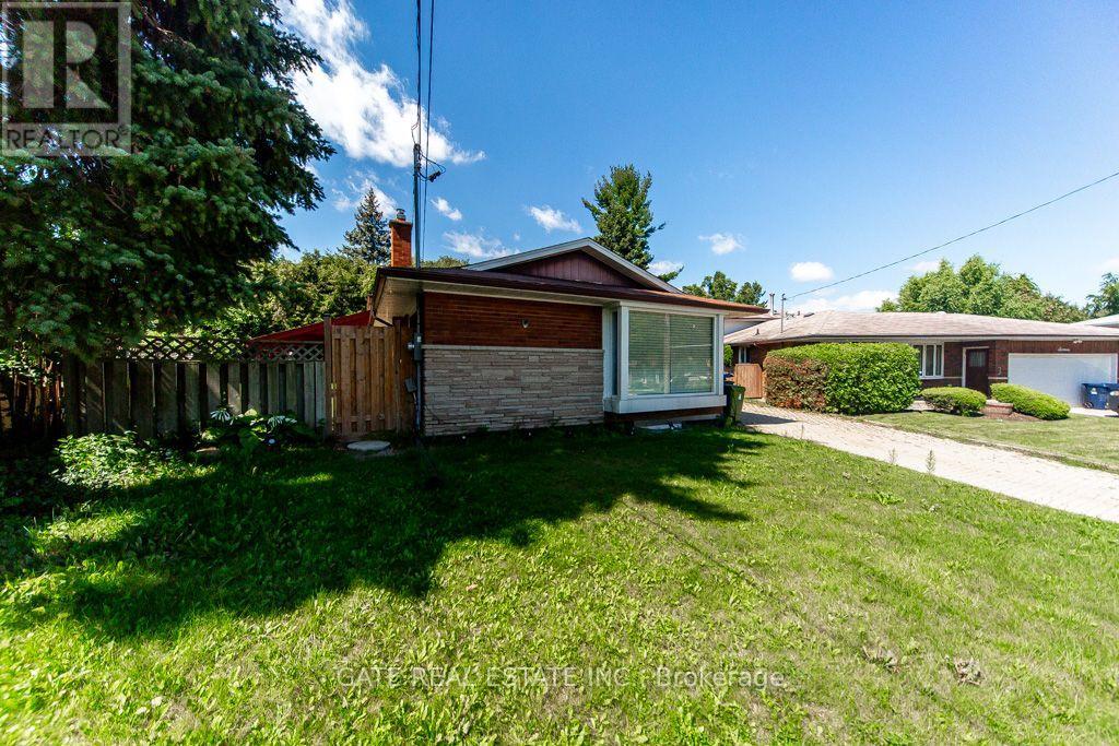 Lower Level - 14 Amarillo Drive, Toronto, Ontario  M1J 2P8 - Photo 2 - E13561354