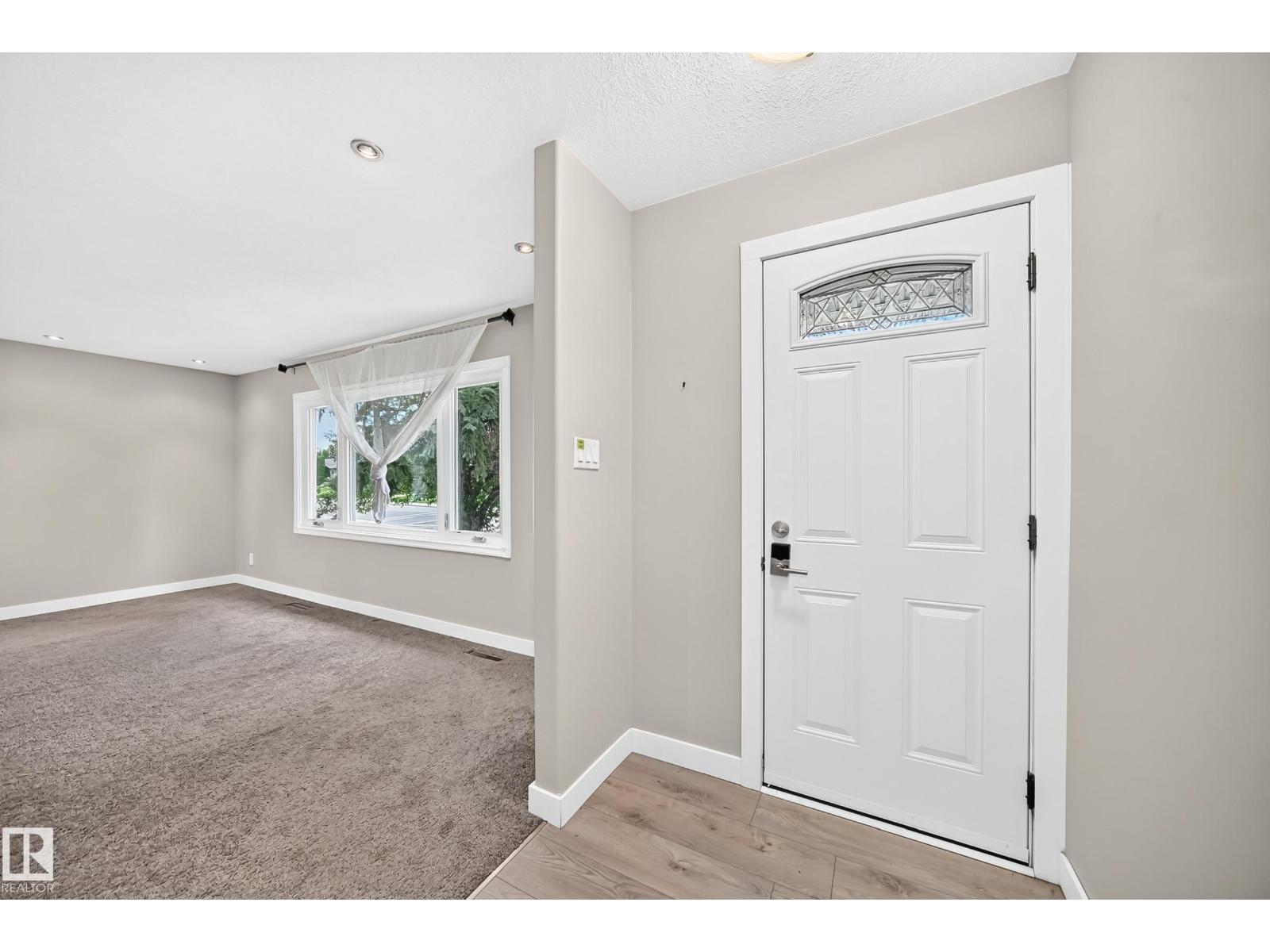 12730 90 St NW, Edmonton, Alberta  T5E 3L6 - Photo 3 - E4505659
