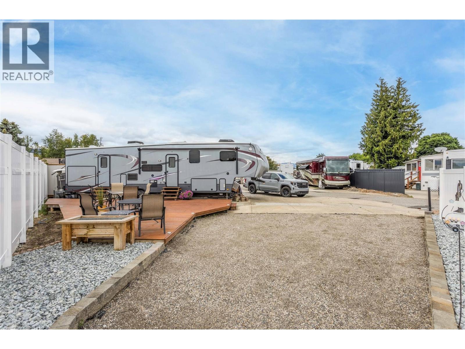 415 Commonwealth Road Lot# 124, Lake Country, British Columbia  V4V 1P4 - Photo 5 - 10391020