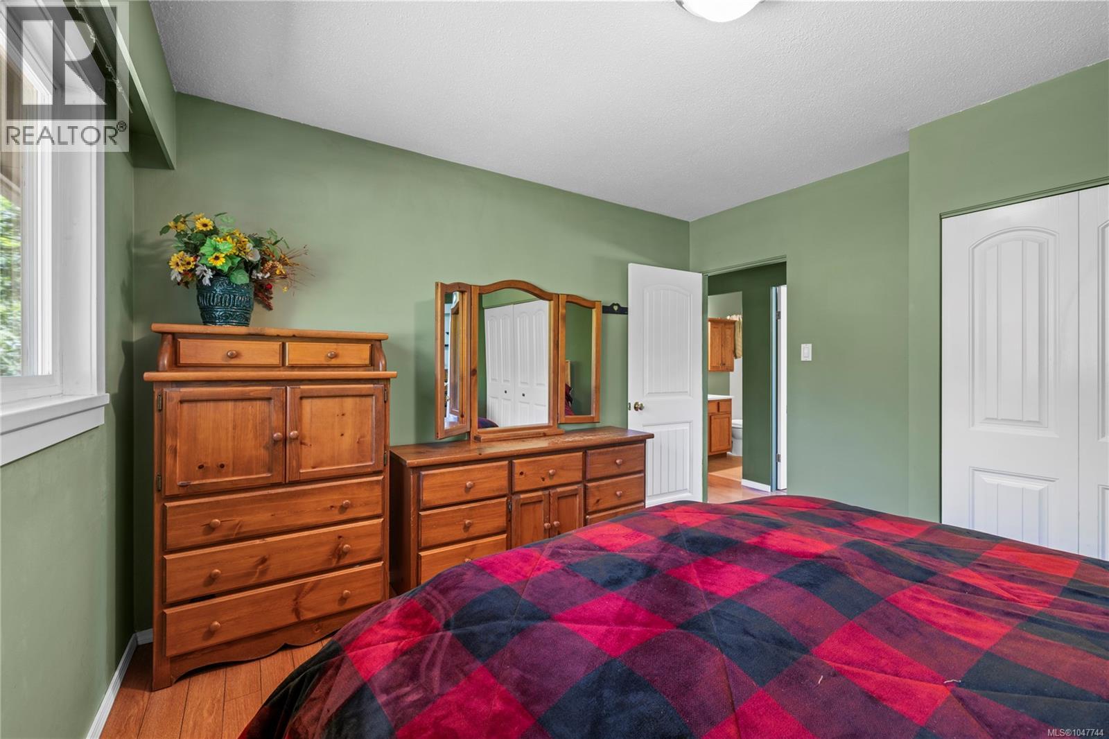 2301 Jingle Pot Rd, Nanaimo, British Columbia  V9R 6W2 - Photo 14 - 1047744
