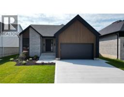 2056 MARION AVENUE, Sarnia, Ontario