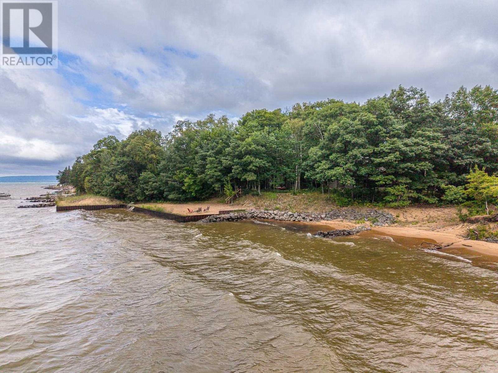 9 Nokomis Beach Rd, Sault Ste. Marie, Ontario  P6A 5K6 - Photo 10 - SM262294