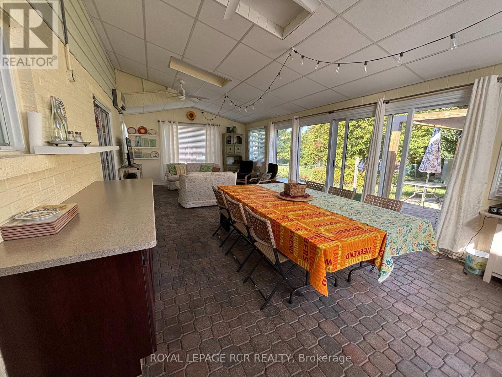 1049 Elgin Street, Newmarket, Ontario  L3Y 3C3 - Photo 15 - N12979138