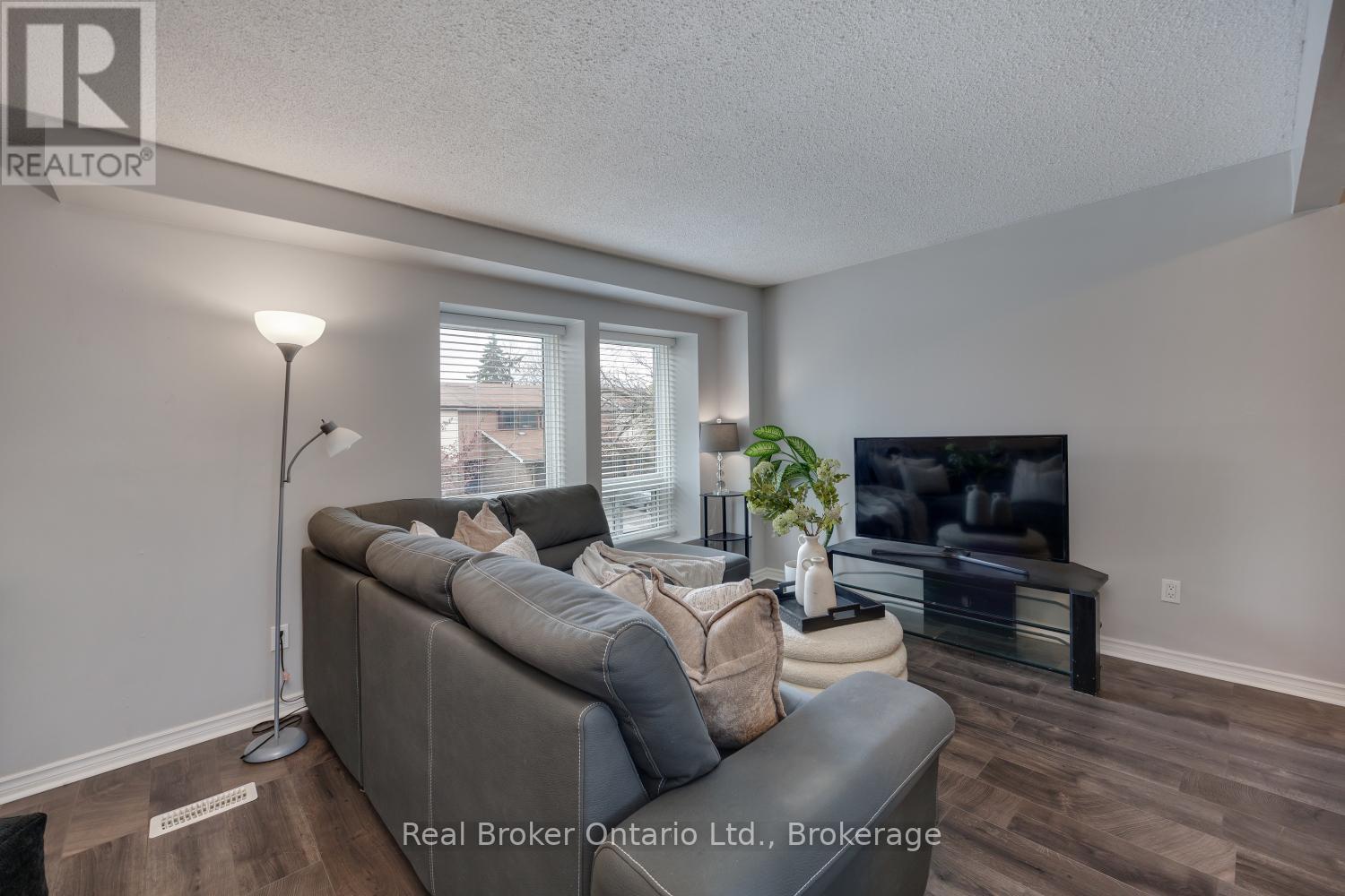 30 - 220 Ormond Drive, Oshawa, Ontario L1G 6T5 - Photo 12 - E13716038