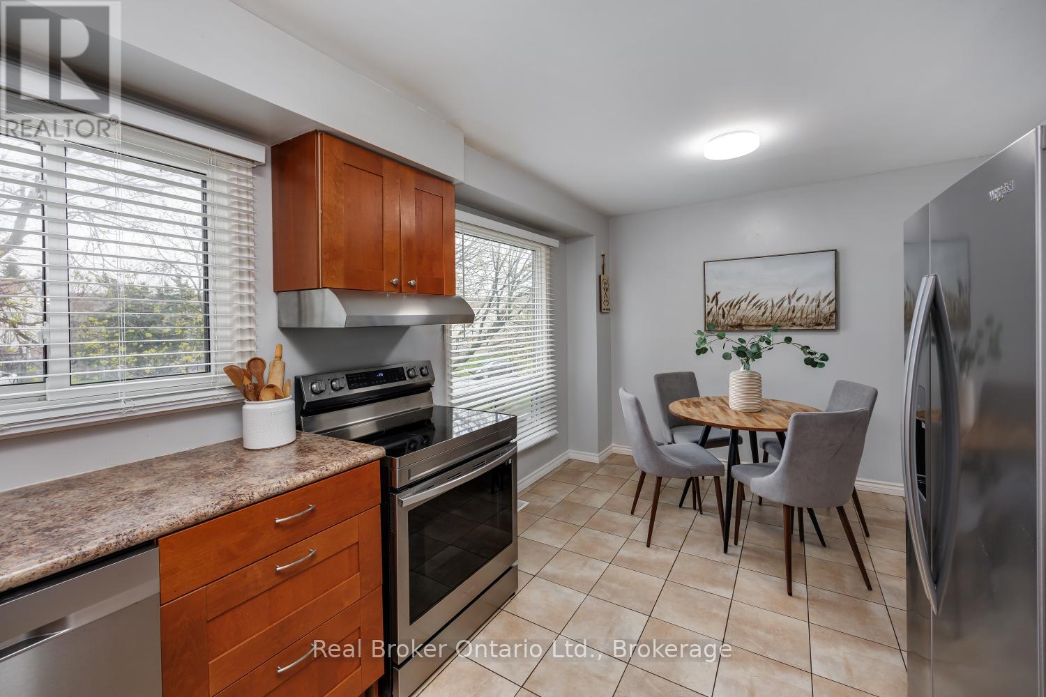 30 - 220 Ormond Drive, Oshawa, Ontario L1G 6T5 - Photo 6 - E13716038