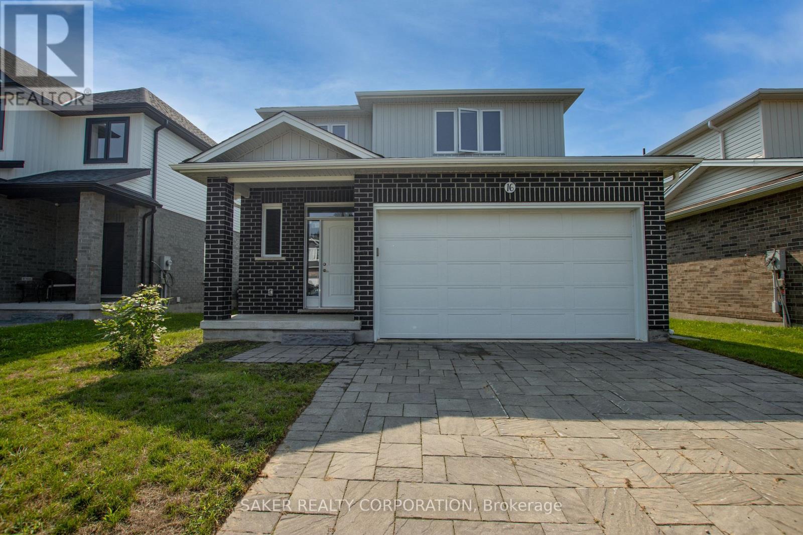 16 Armstrong Street, Strathroy-Caradoc, Ontario  N0L 1E0 - Photo 2 - X13716040