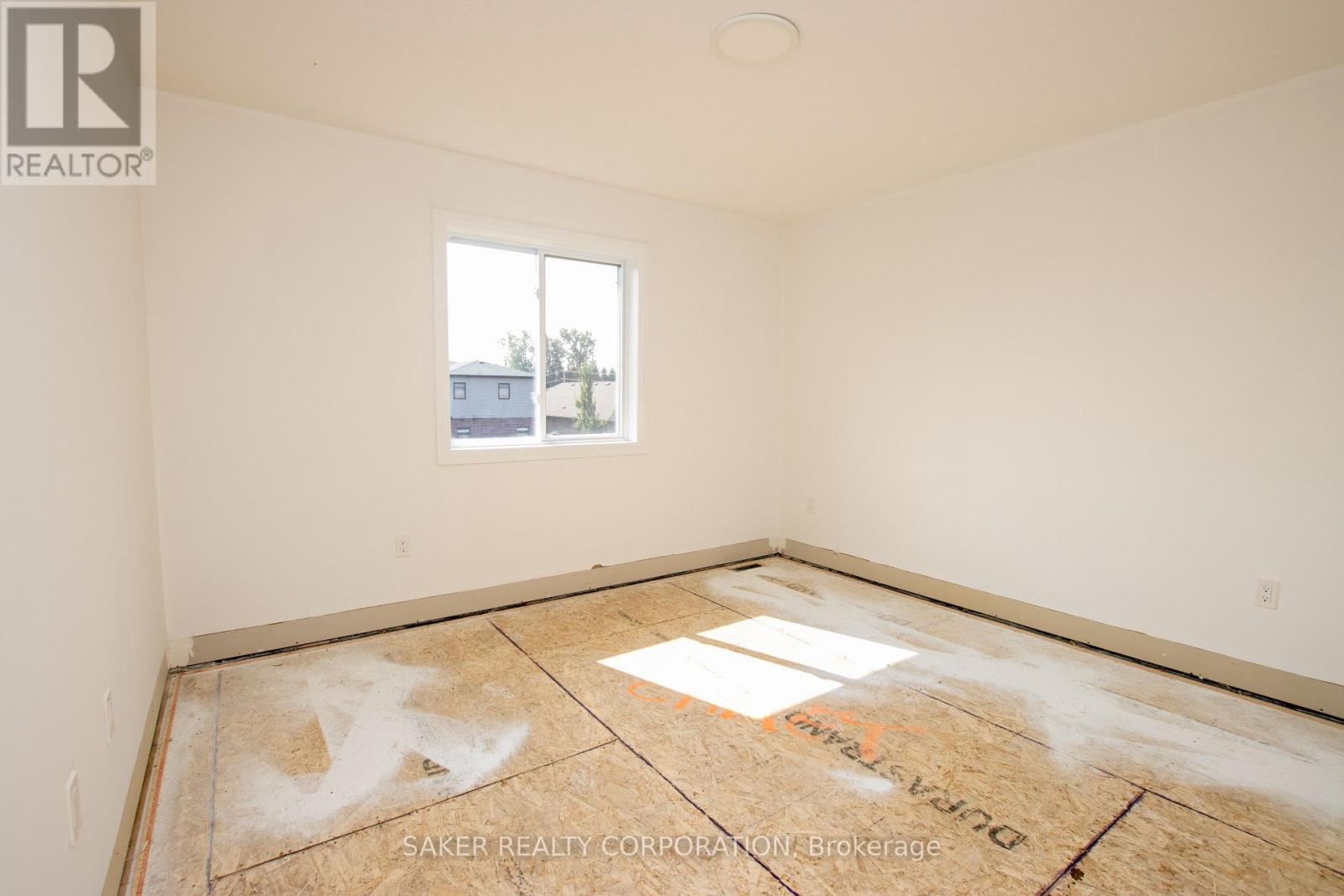 16 Armstrong Street, Strathroy-Caradoc, Ontario  N0L 1E0 - Photo 23 - X13716040