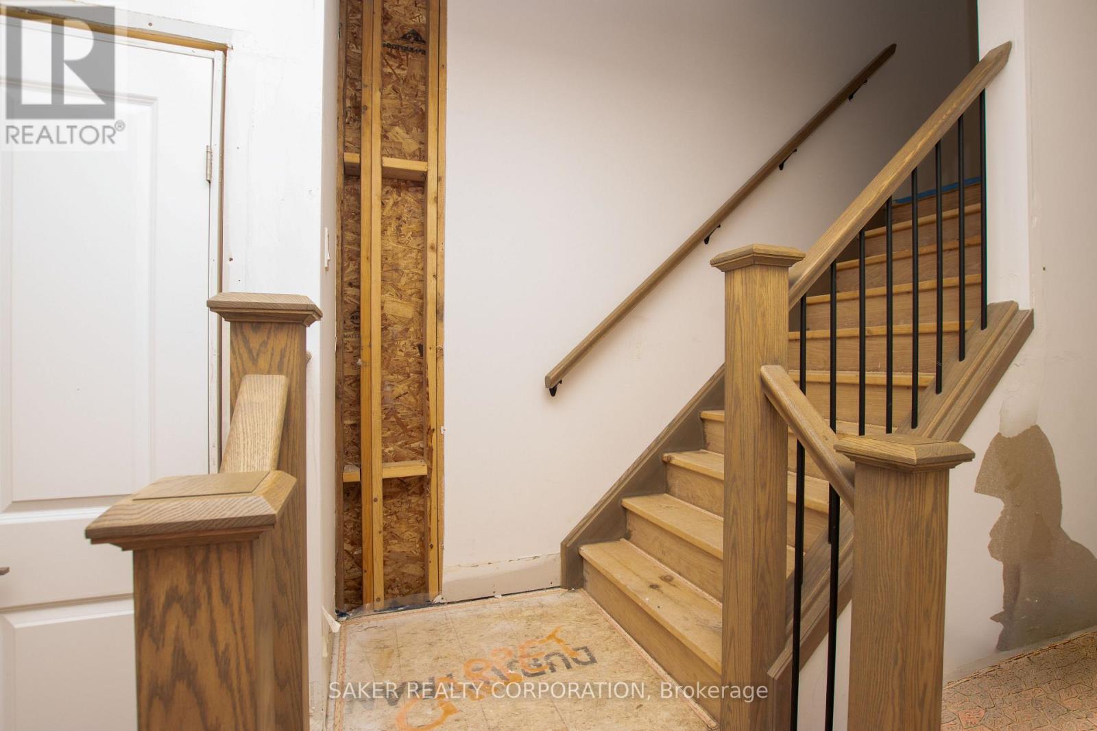 16 Armstrong Street, Strathroy-Caradoc, Ontario  N0L 1E0 - Photo 8 - X13716040