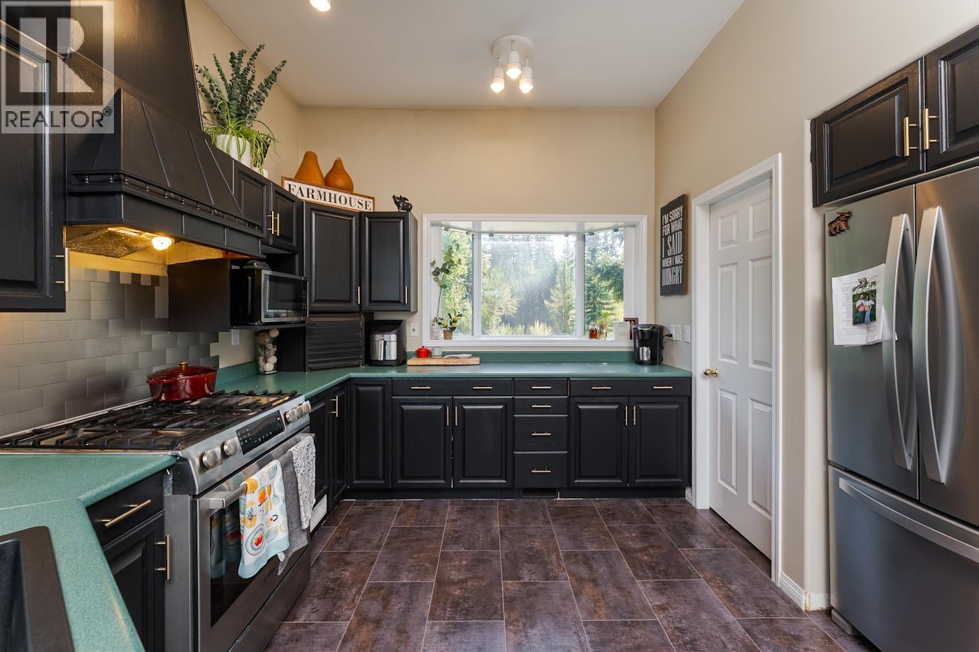 1465 E Banks Road, Prince George, British Columbia  V2M 7C1 - Photo 6 - R3159130