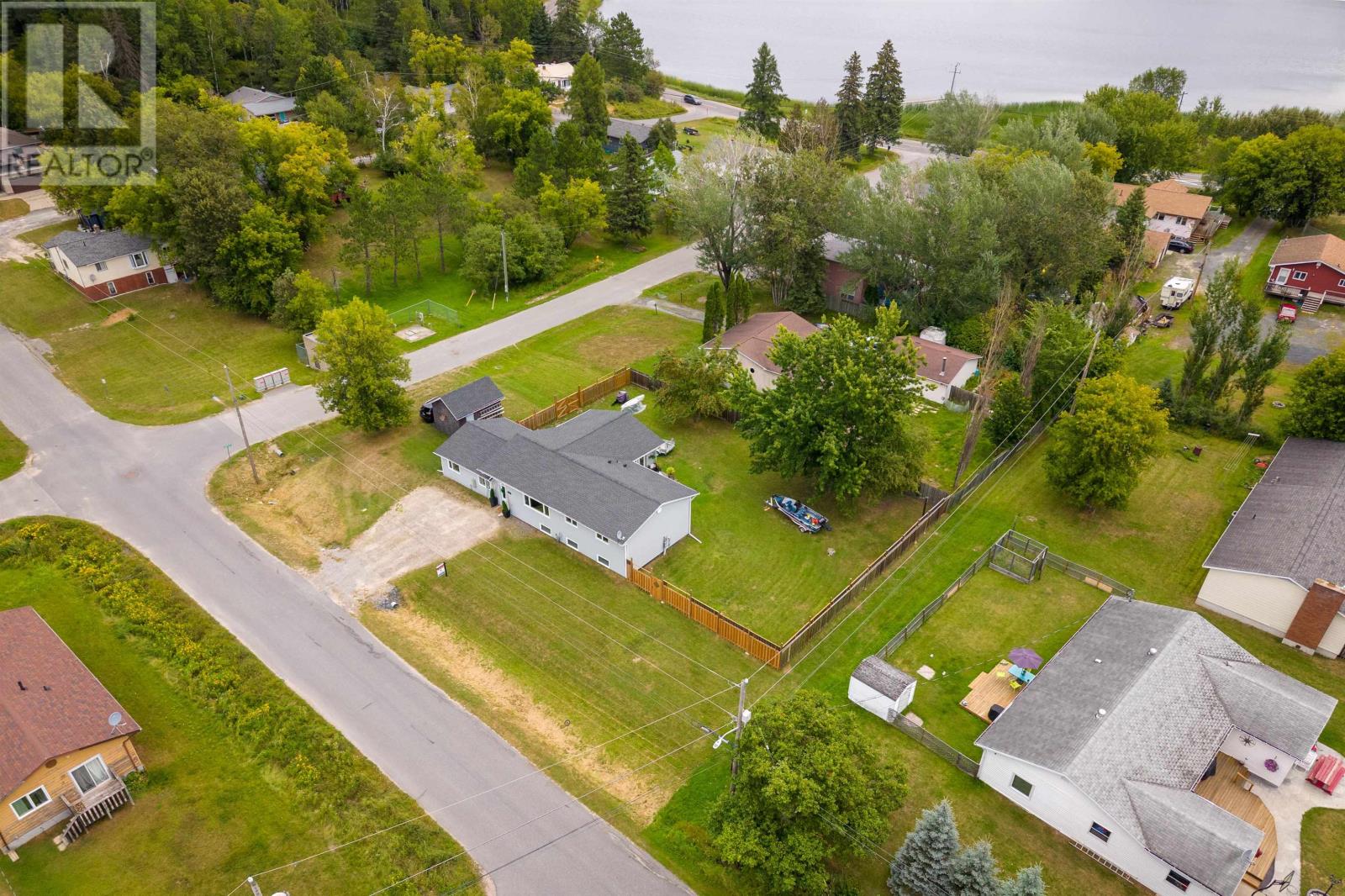 25 Park Avenue, Kenora, Ontario  P9N 3W8 - Photo 3 - TB2602520