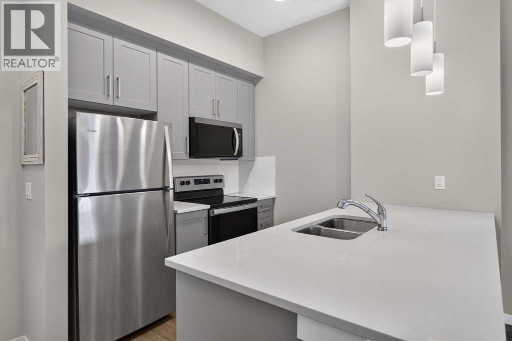 419, 30 Mahogany Mews SE, Calgary, Alberta T3M 3H4 - Photo 3 - A2339243