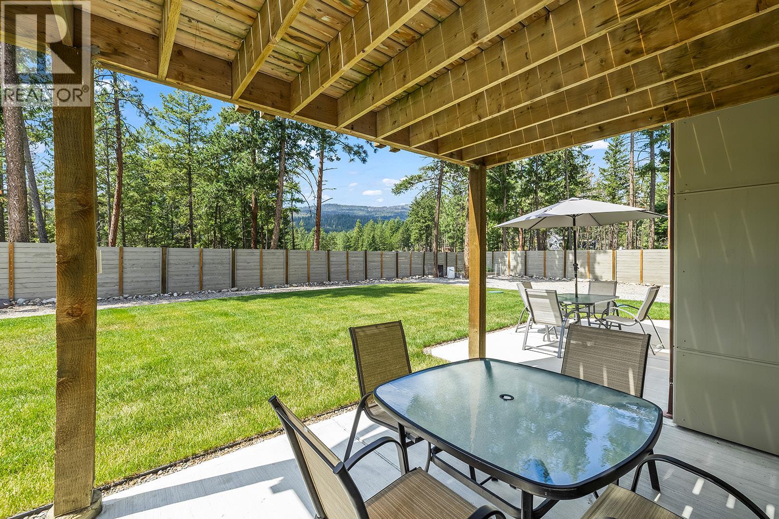 7141 Dunwaters Road, Kelowna, British Columbia  V1Z 3W5 - Photo 13 - 10398795