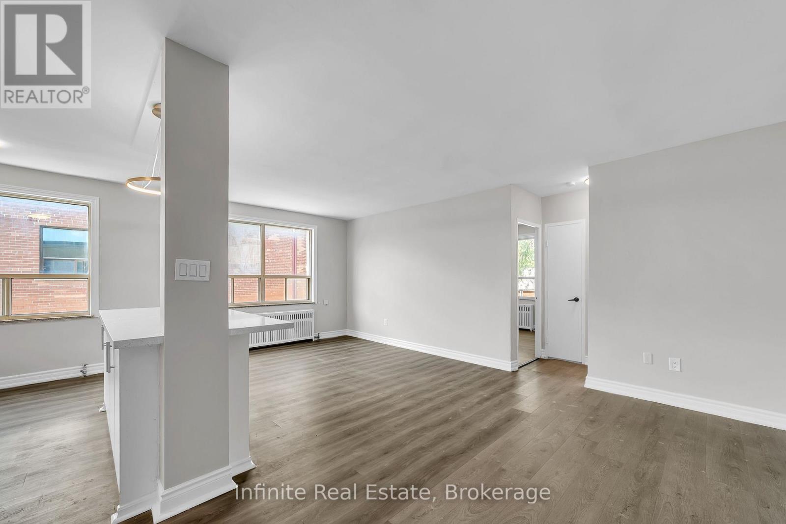 310 - 896 Eglinton Avenue E, Toronto, Ontario  M4G 2L2 - Photo 15 - C13716016