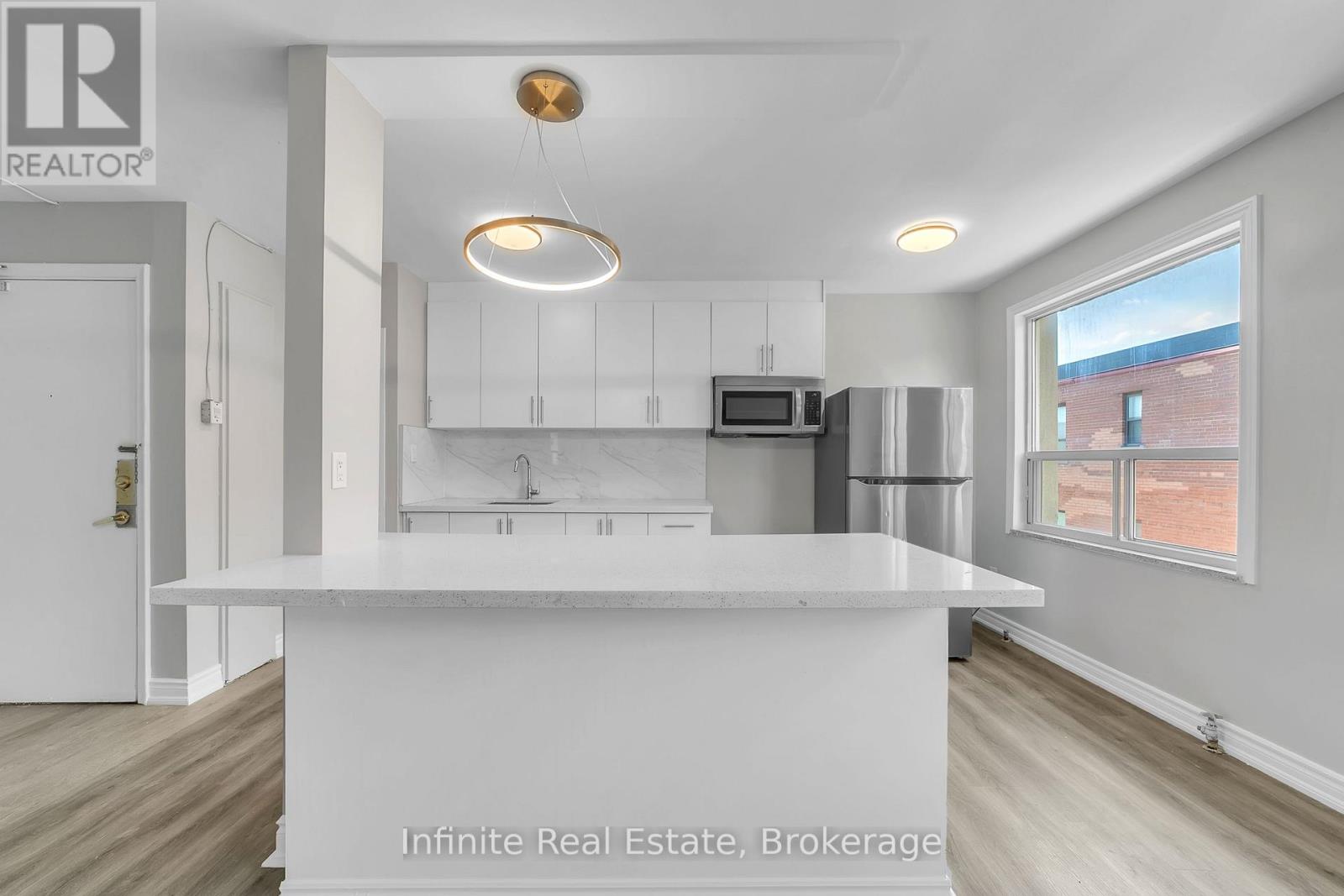 310 - 896 Eglinton Avenue E, Toronto, Ontario  M4G 2L2 - Photo 9 - C13716016