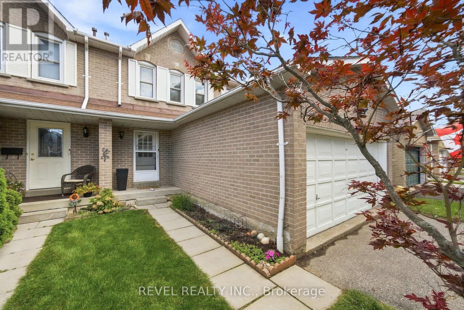 22 Kipling Crescent, Ajax, Ontario L1S 5A7 - Photo 2 - E13716004