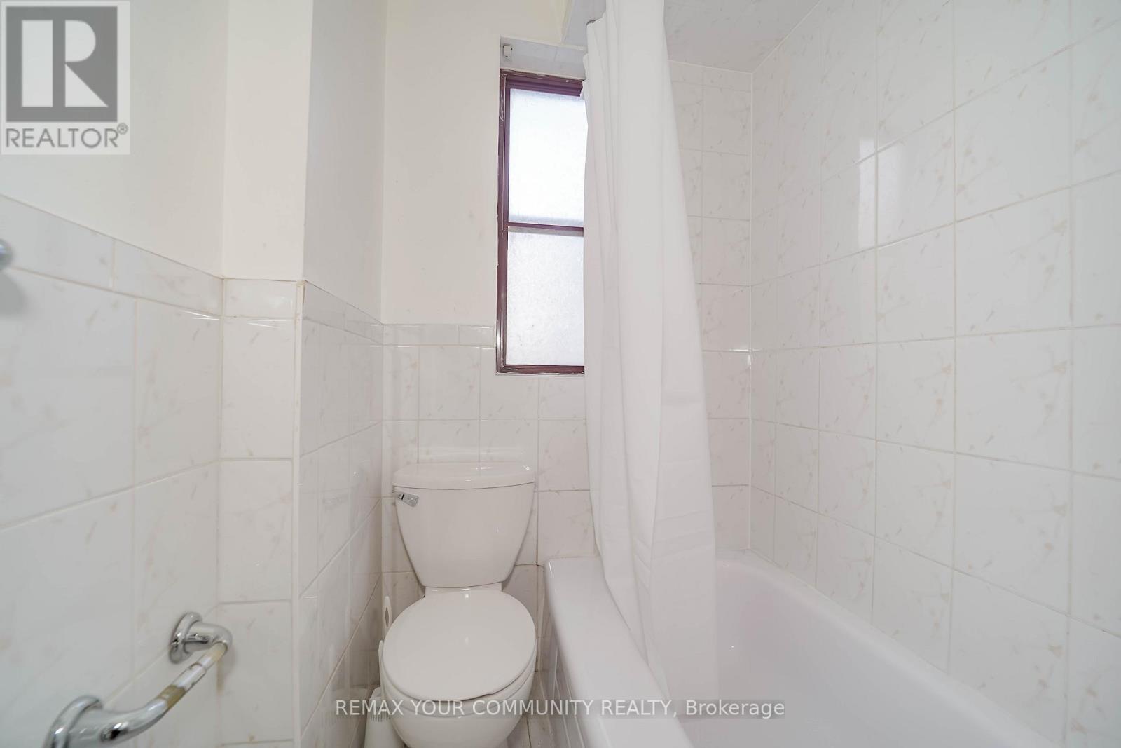 Room 1 - 1378 Danforth Avenue, Toronto, Ontario  M4J 3V9 - Photo 22 - E13716018