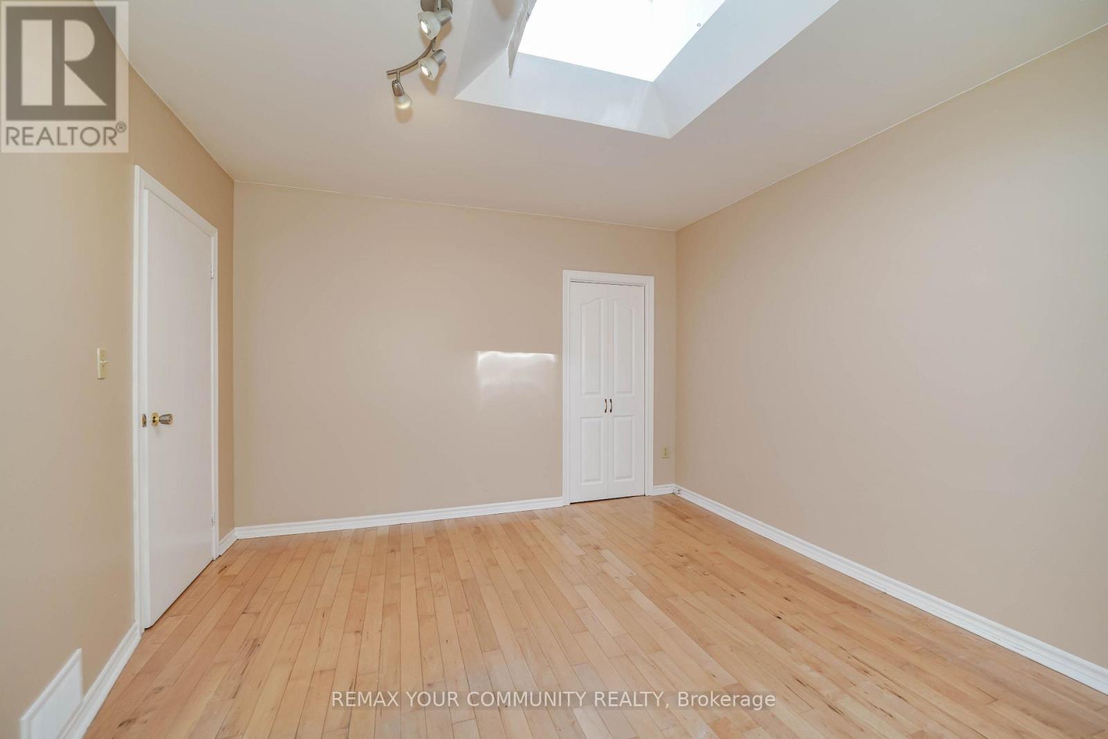 1378 Danforth Avenue, Toronto, Ontario  M4J 3V9 - Photo 26 - E13716024