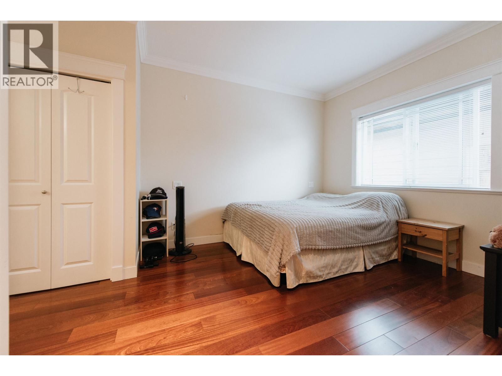 766 Gerussi Lane, Gibsons, British Columbia  V0N 1V7 - Photo 12 - R3159165