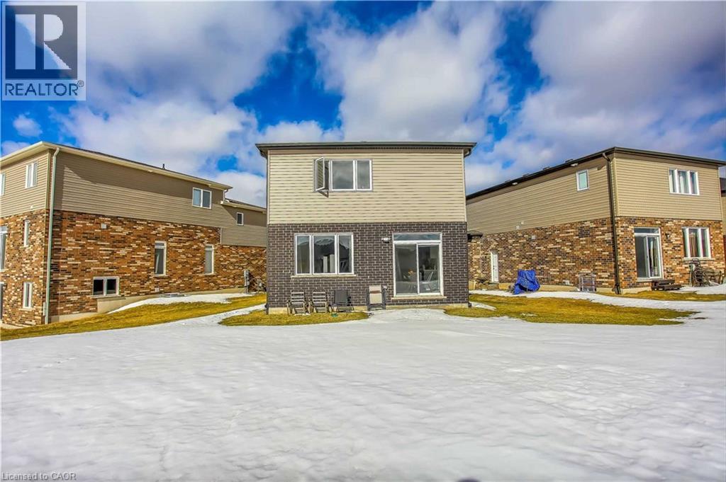 99 SADDLEBROOK Court, Kitchener, Ontario