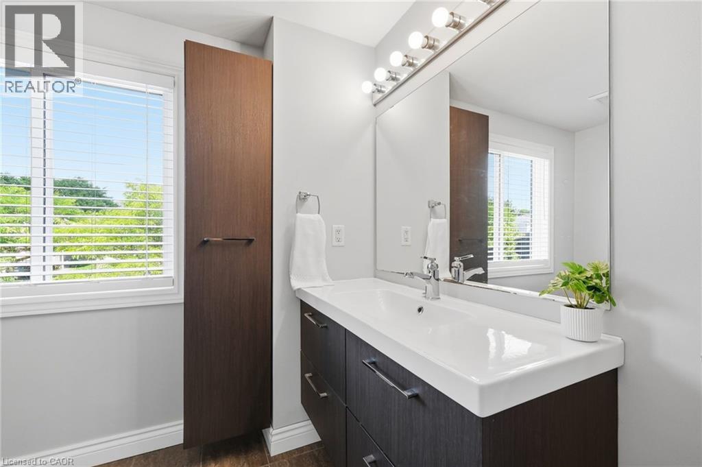 326 Rosette Drive, Waterloo, Ontario  N2K 3W7 - Photo 13 - 40857896