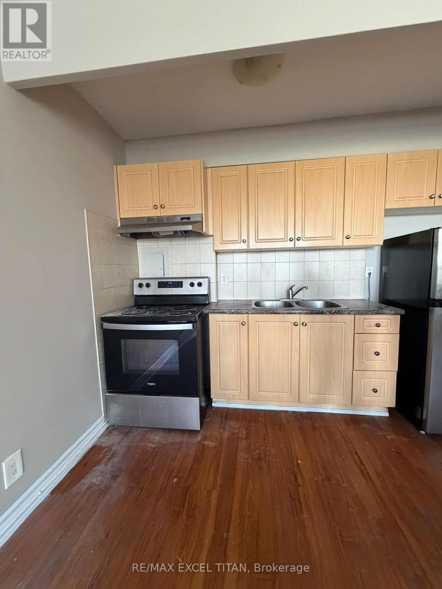 339d - 468 Ottawa Street, Hamilton, Ontario  L8H 4A6 - Photo 5 - X13716028