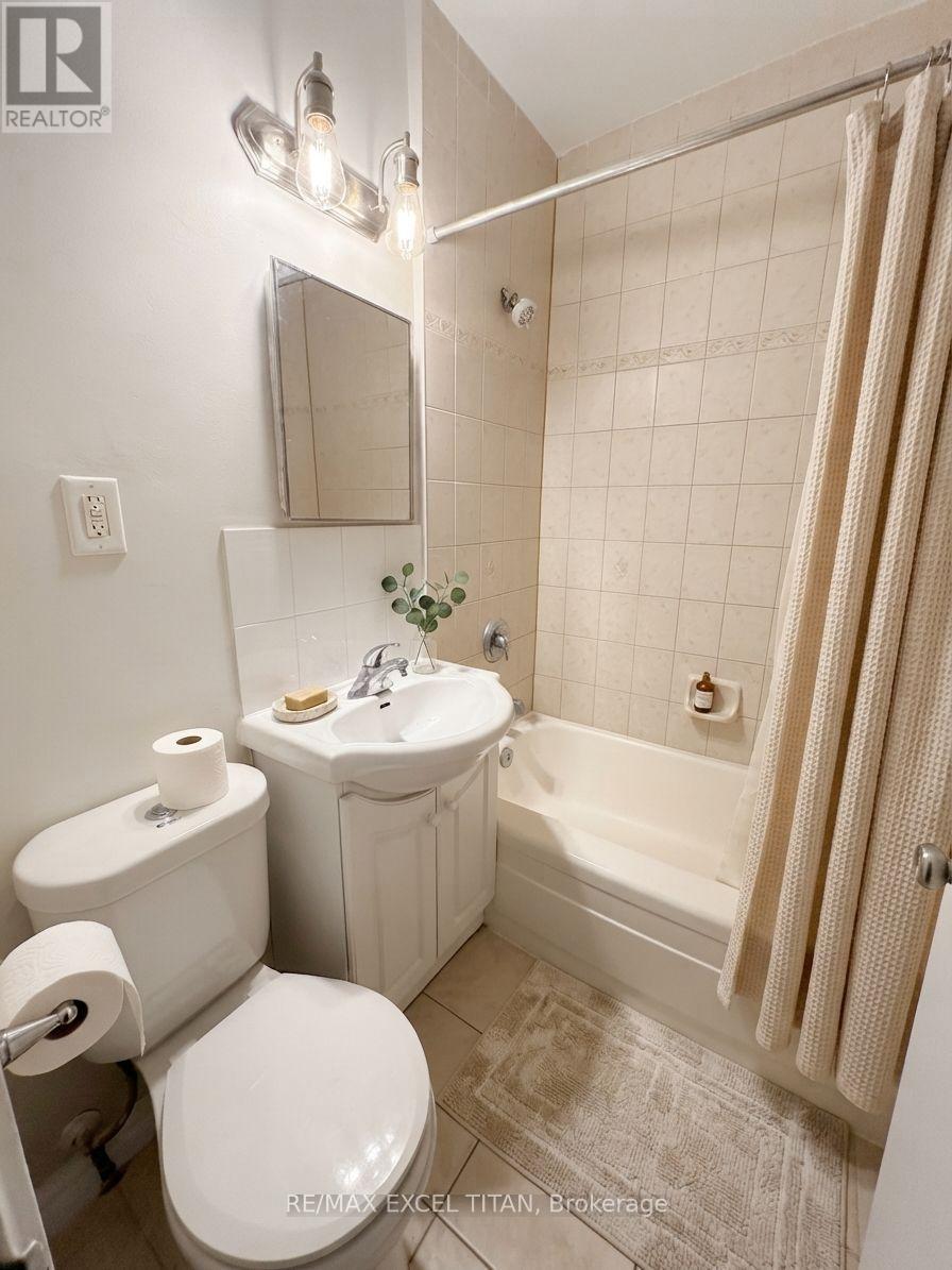 339d - 468 Ottawa Street, Hamilton, Ontario  L8H 4A6 - Photo 6 - X13716028