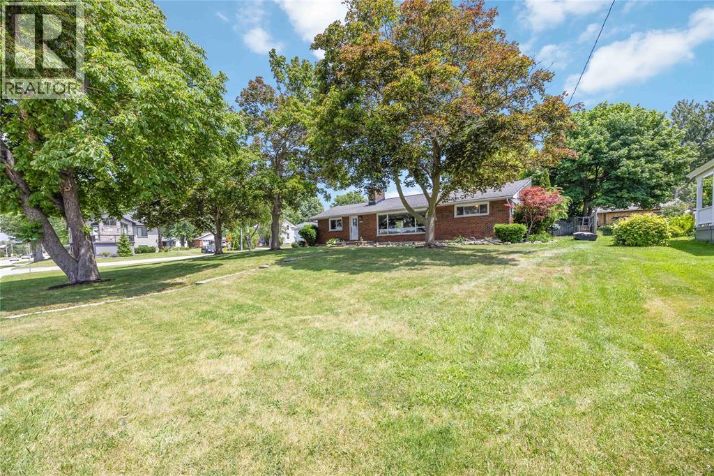 1202 St.clair Parkway, St Clair, Ontario  N0N 1M0 - Photo 41 - 26020904