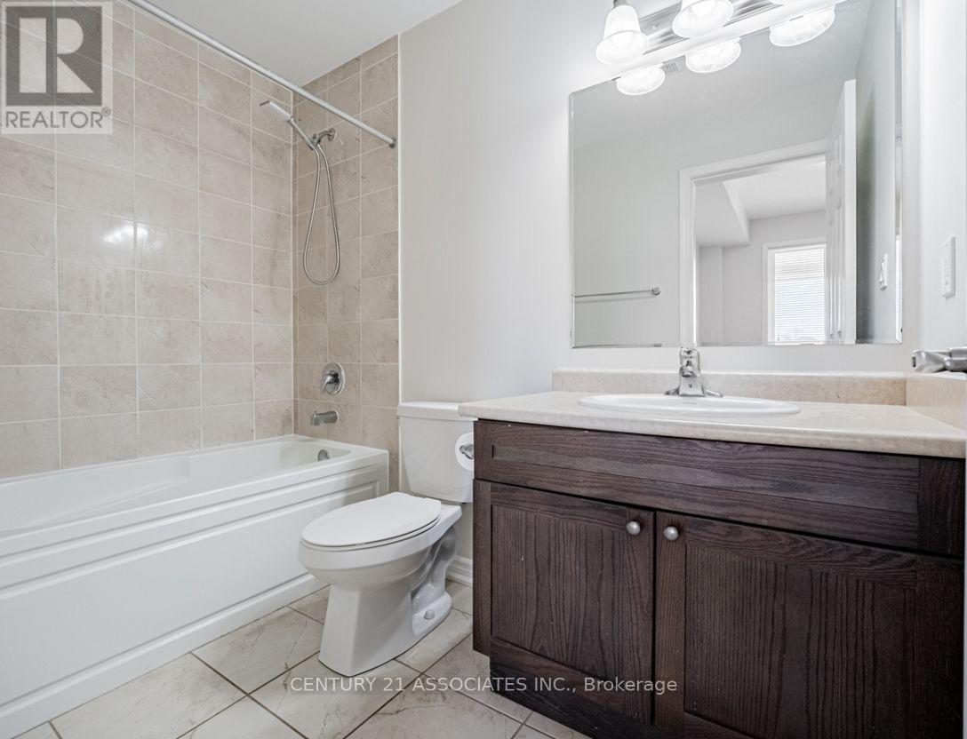 130 Daylily Lane, Kitchener, Ontario  N2R 0L7 - Photo 16 - X13538294