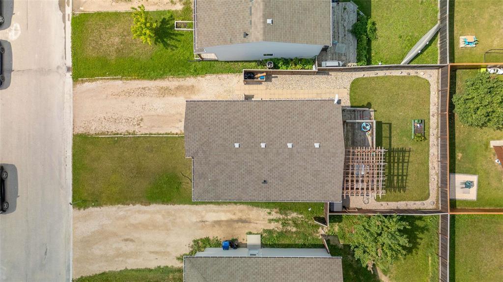 64 Whitby Crescent, Steinbach, Manitoba  R5G 0B4 - Photo 24 - 202621487