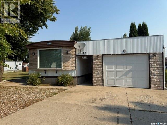 710 5th Avenue W, Melville, Saskatchewan  S0A 2P0 - Photo 1 - SK046629