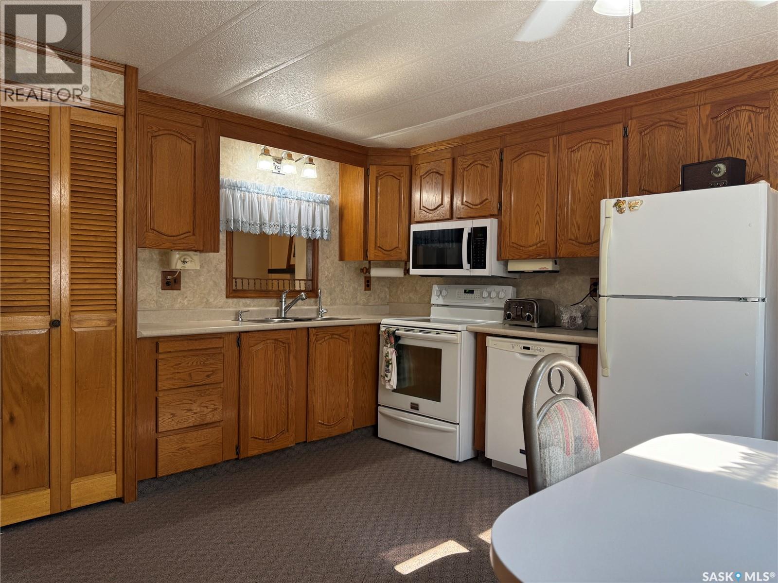 710 5th Avenue W, Melville, Saskatchewan  S0A 2P0 - Photo 8 - SK046629