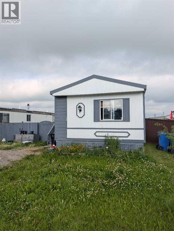 42, 110 Highway 22, Cremona, Alberta  T0M 0R0 - Photo 1 - A2331791